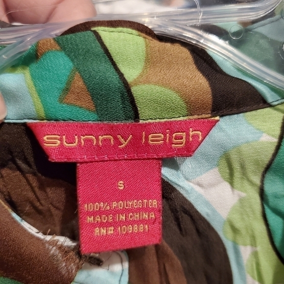 SUNNY LEIGH BLOUSE - Picture 4 of 6